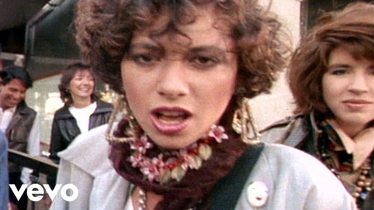 The Bangles, Susanna Hoffs - Hero Takes A Fall